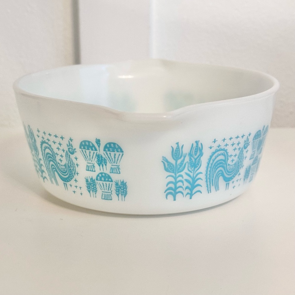 Pyrex Amish Butterprint 472 Casserole Dish Vintage White Blue 1.5 Pint Lid READ - Picture 7 of 14